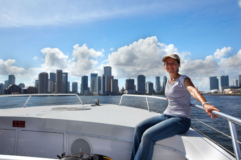 3 Reasons to Have Your Small Wedding in Chicago on a Private Boat